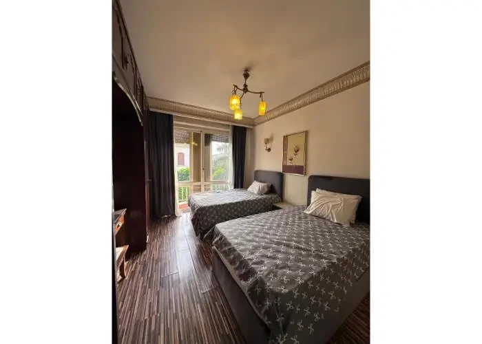 شقه مفروشه للأيجار في الباتيو 1