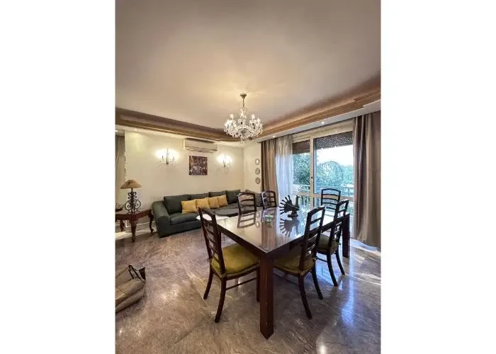 للأيجار في الباتيو 1