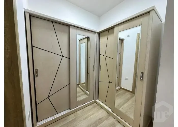 شقه للأيجار في فيفث سكوير