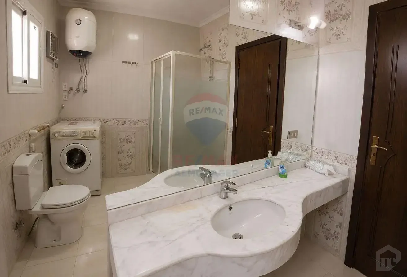 Luxury Furnished Apartment with 50 sqm Open Terrace