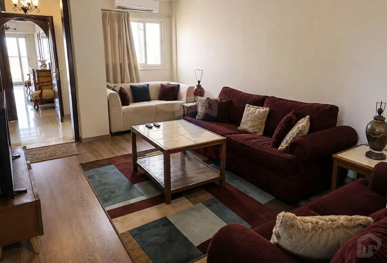 Spacious Furnished Apartment with Large Terrace | 4th District