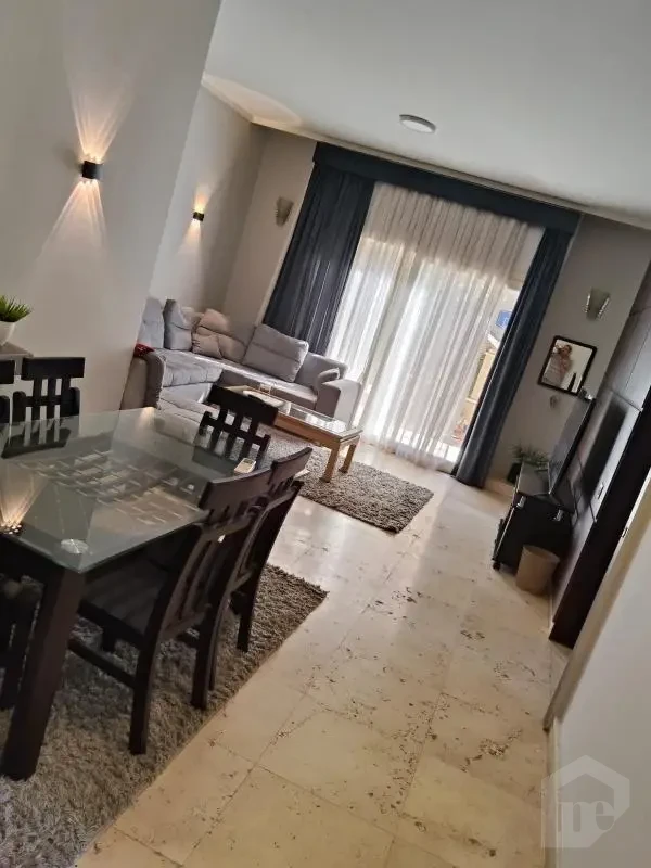 Studio For Rent In Hyde Park
