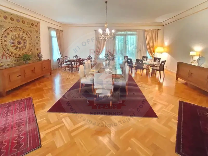 For rent, furnished, 800 sqm villa in the settlement