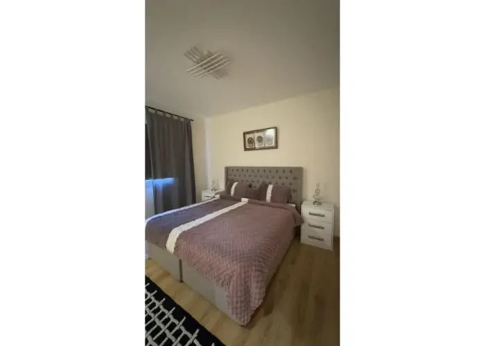 Apartment 3 Bedrooms For Rent In CFC