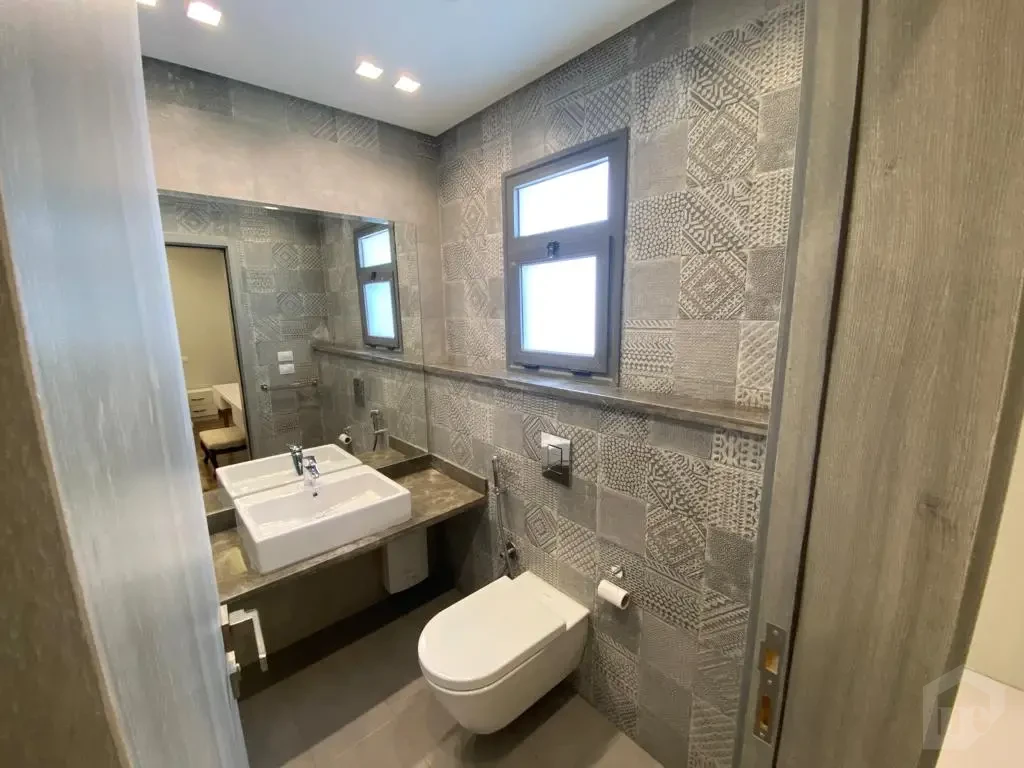 شقة مفروشة 3 غرف للإيجار في إيستاون