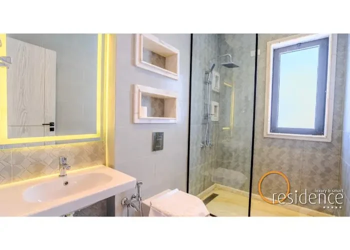 شقه للأيجار في القاهره  الجديده