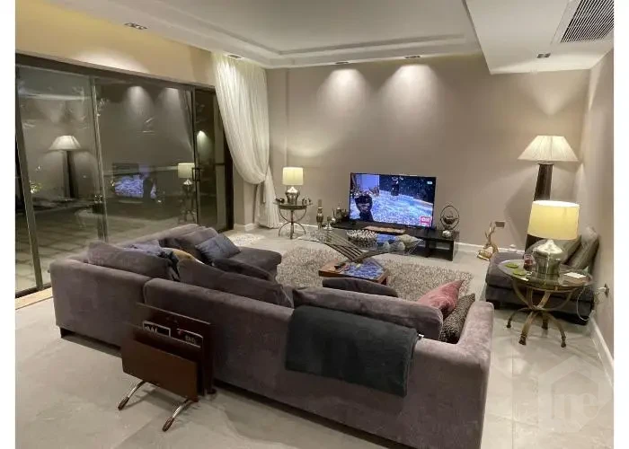 للأيجار في ليك فيو ريزيدنس