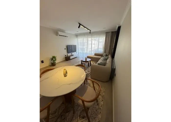 للأيجار في ليك فيو