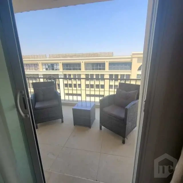 شقة للإيجار في ميفيدا بوليفارد