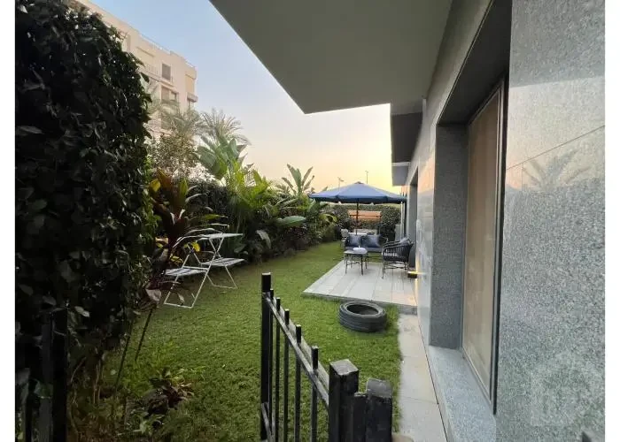 شقه مفروشه للأيجار في سوديك ايستاون