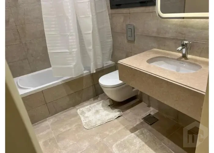 شقه للأيجار في القاهره الجديده