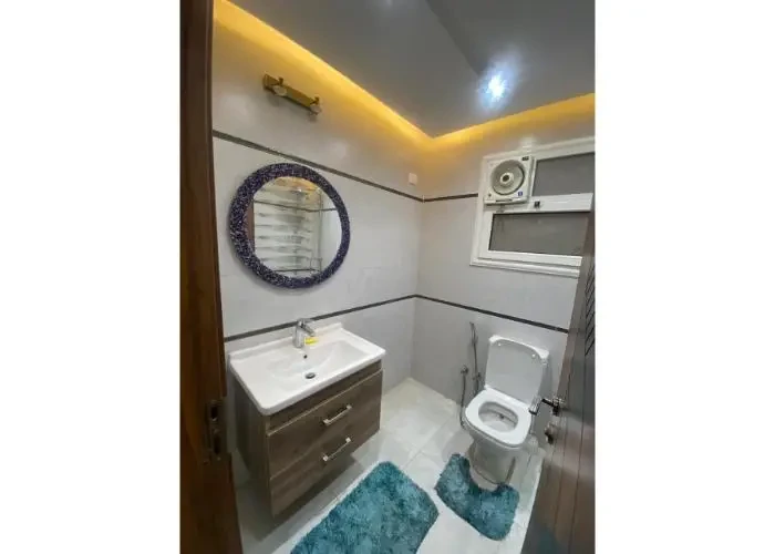 شقه مفروشه للأيجار في ذا سكور