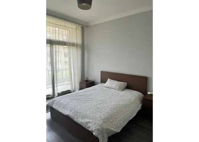 وحده للأيجار في وتر واي