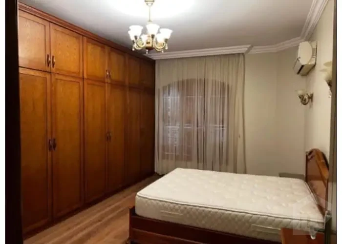 للأيجار مفروش في غرب الجولف