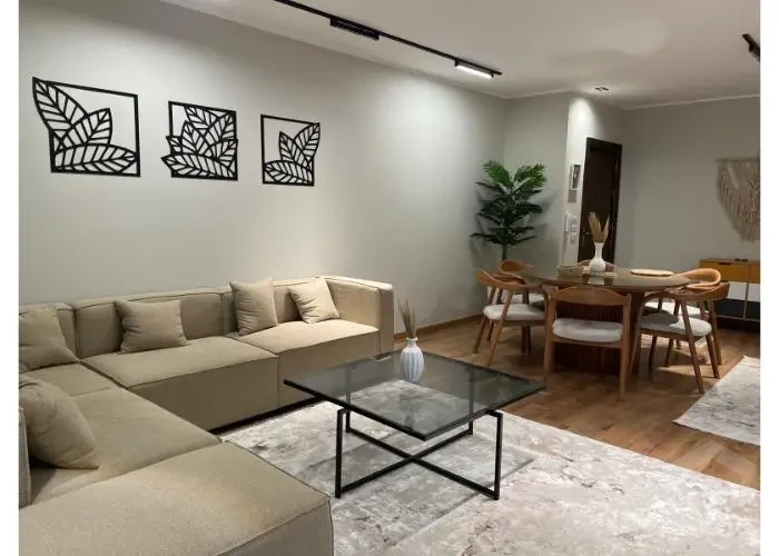 شقه للأيجار في القاهره الجديده