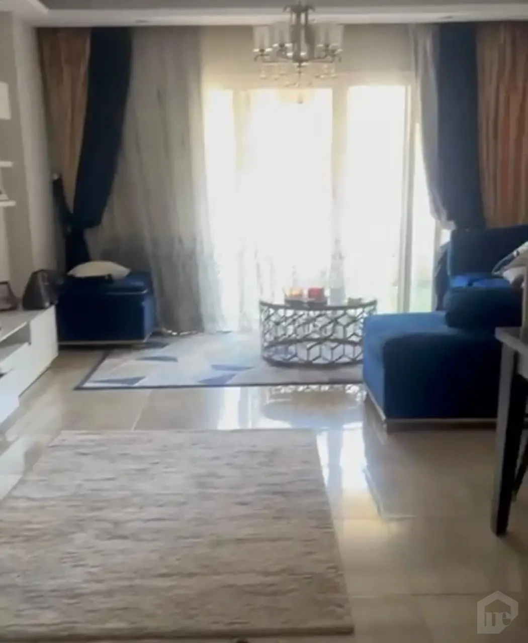 شقة جديدة مفروشة بجميع الأجهزة – ذا سكوير