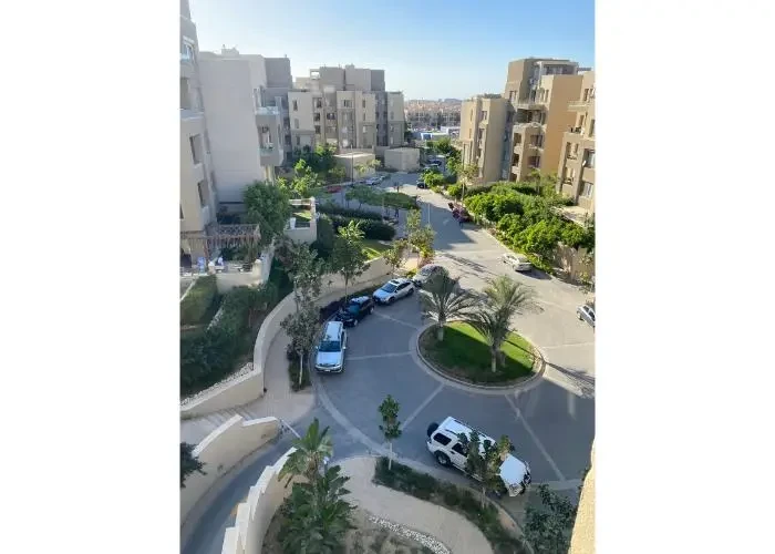 دوبلكس للأيجار في فيلدج جيت