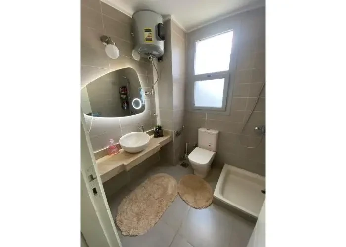 دوبلكس مفروش بالكامل للأيجار في فيلدج جيت