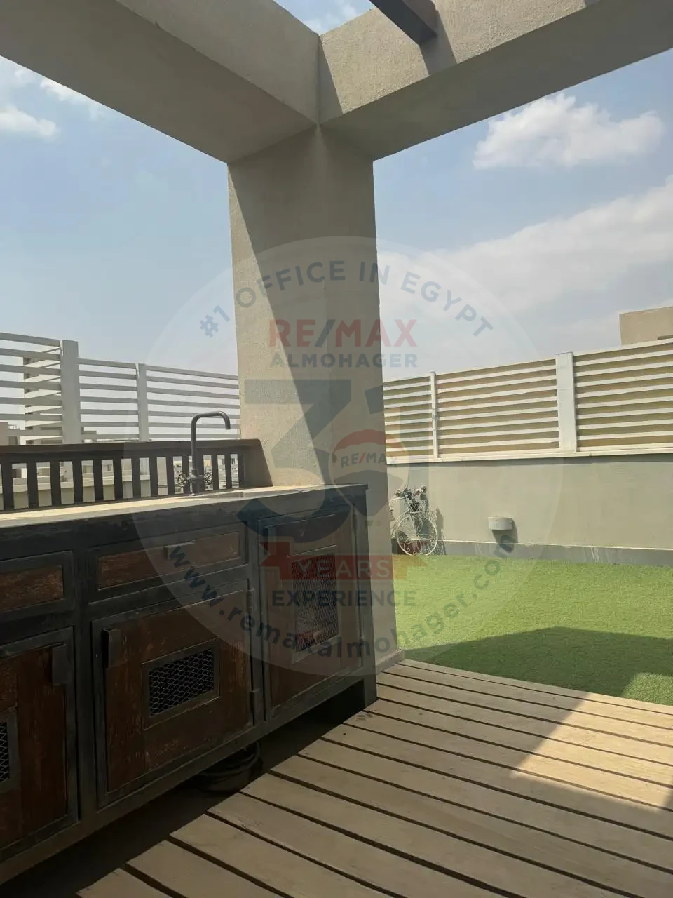 Village Gate penthouse for rent, furnished, 205 square meters