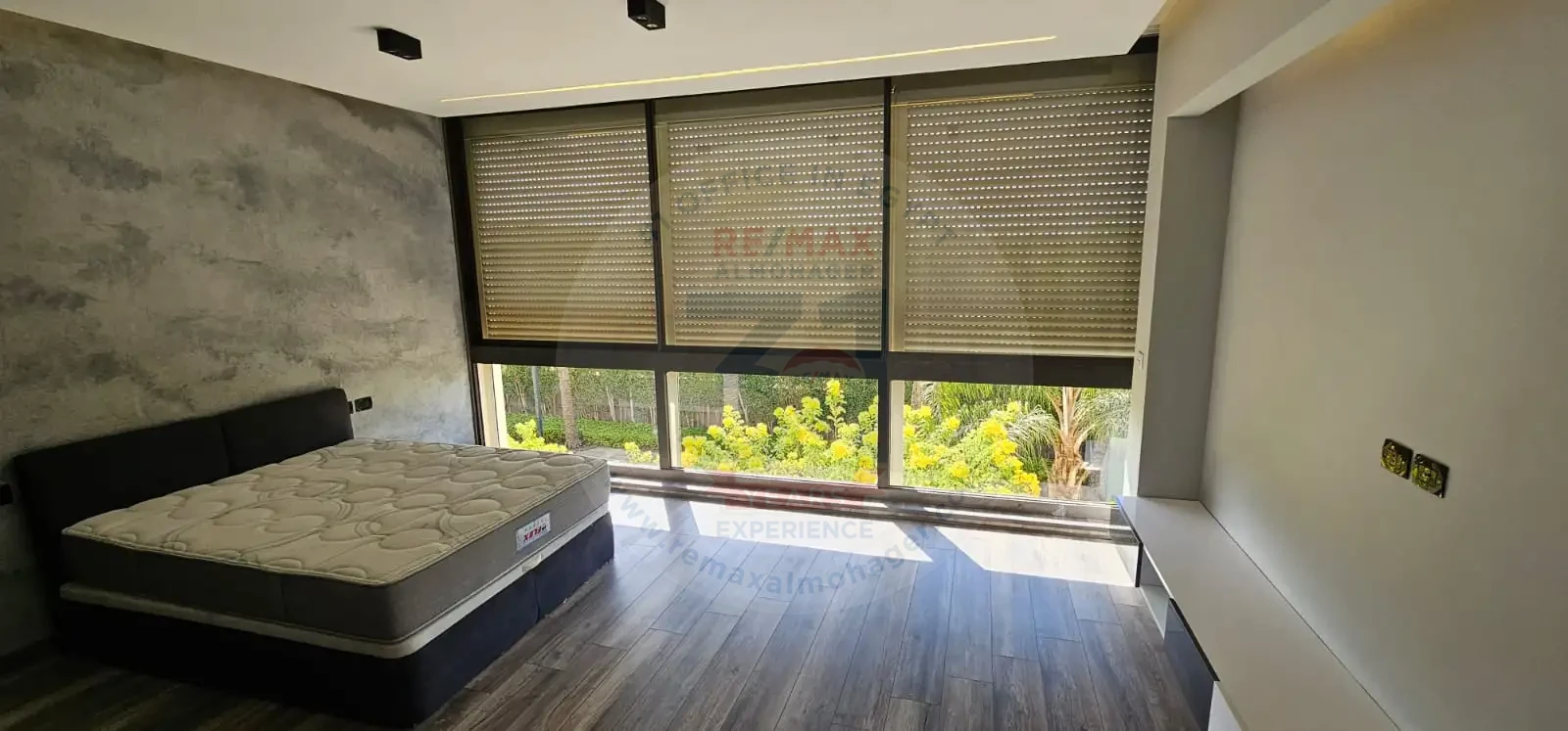 Furnished, ultra super luxury for rent