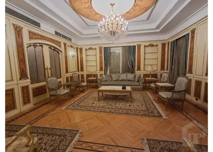 فيلا للأيجار في غرب الجولف