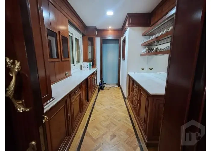 فيلا مستقله للأيجار في غرب الجولف