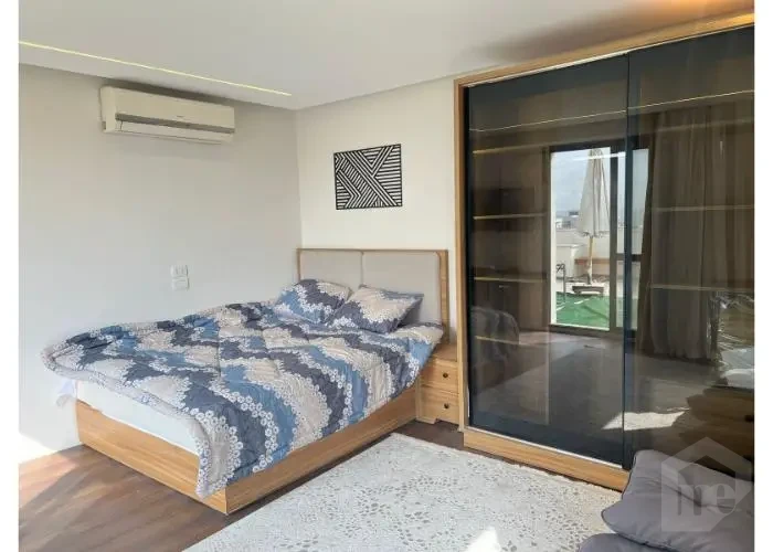 ستوديو للأيجار في ايستاون