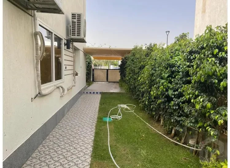 Furnished villa standAlone for rent in Madinaty