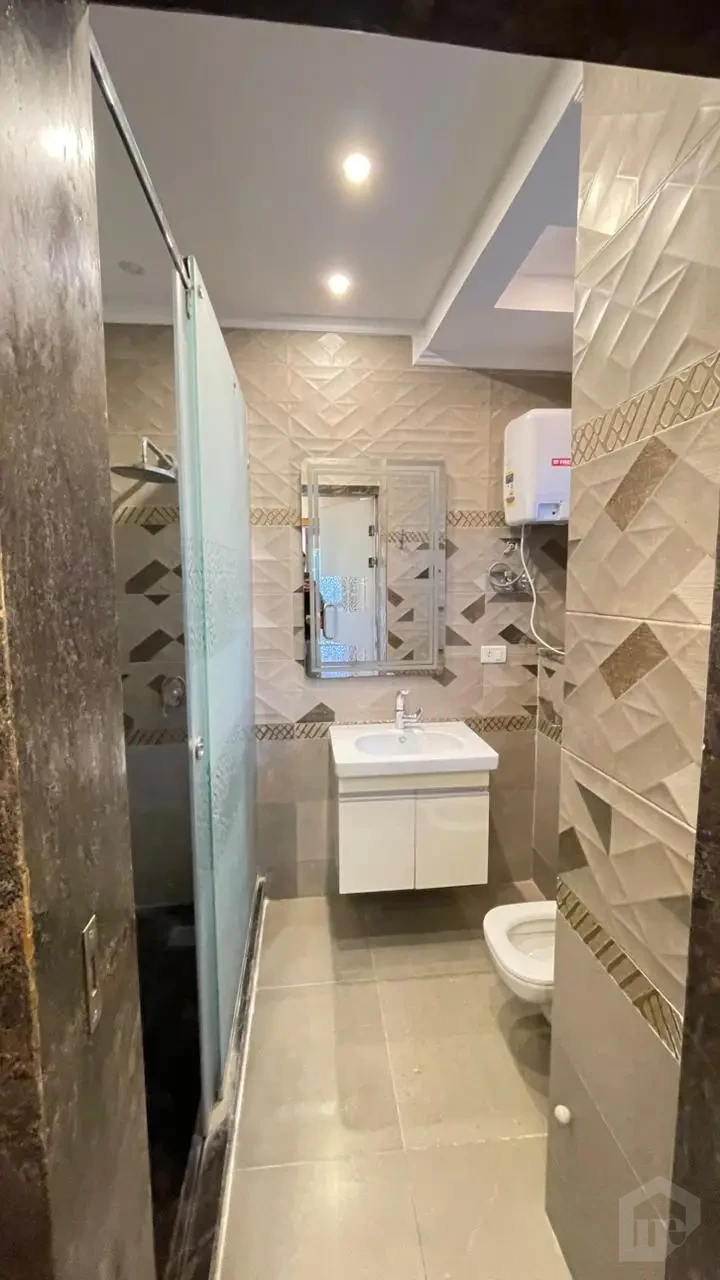 شقة 191 متر للايجار في ايست تاون