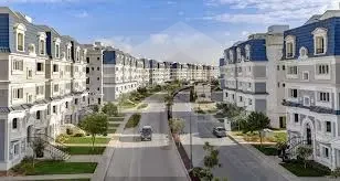 فيلا بحديقة للبيع في ماونتن فيو هايد بارك