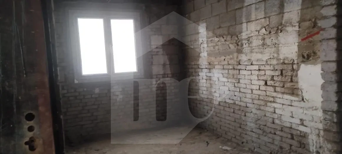 فيلا بحديقة للبيع في ماونتن فيو هايد بارك