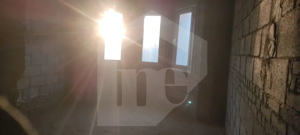 فيلا بحديقة للبيع في ماونتن فيو هايد بارك