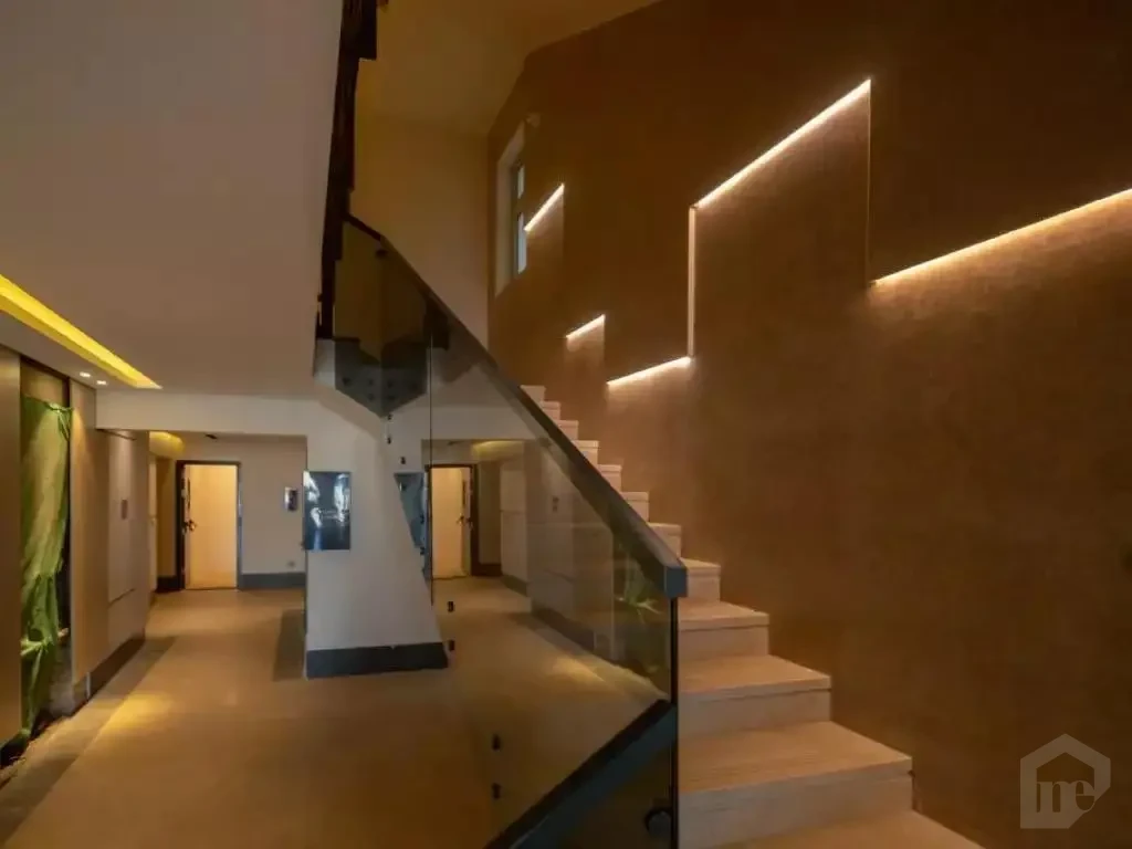 شقة فيو بارك في بالم هيلز للبيع