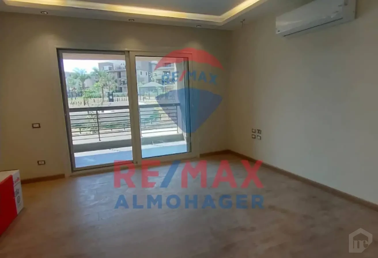 Ground Duplex Finished with Lake View – Kitchen & ACs Included