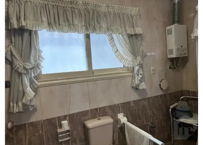 شقه 350 متر للأيجار في غرب الجولف