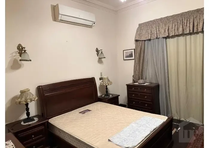 وحده للأيجار في غرب الجولف