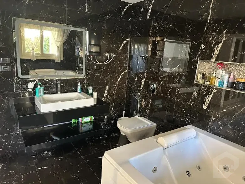 Fifth Settlement apartment