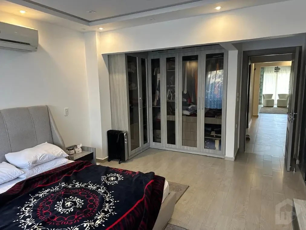 ground floor with garden New Cairo