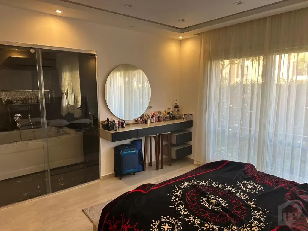 ground floor with garden New Cairo