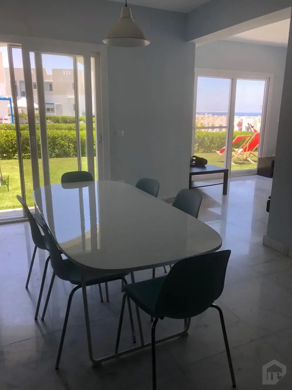 شاليه أرضي بحديقة الساحل