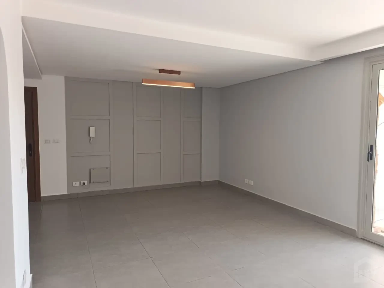 Corner Unit, 2BR, Private Garden – Fully Equipped Infrastructure