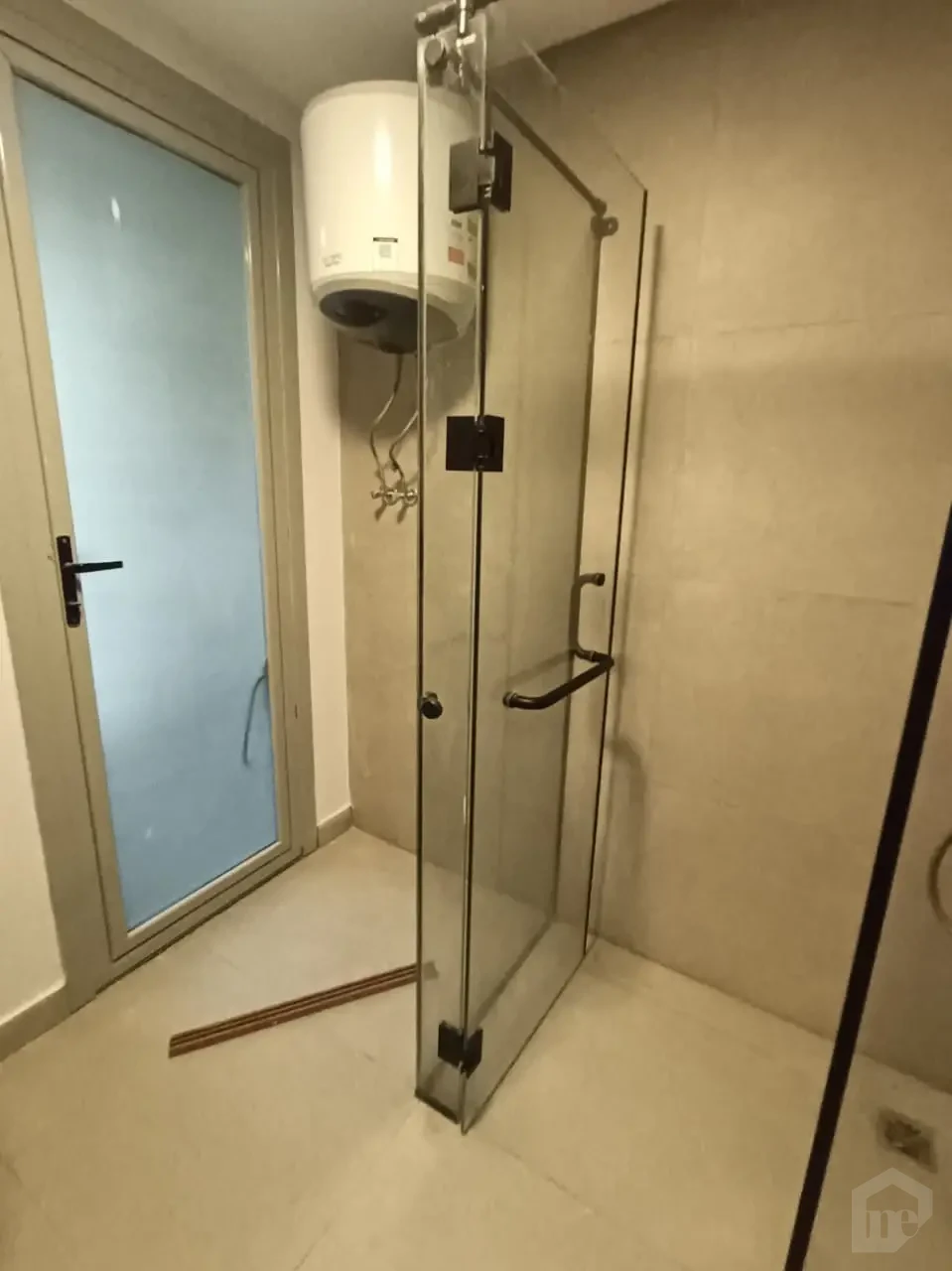 Ground Floor Corner with Garden – Prime Location, 48,000/Month