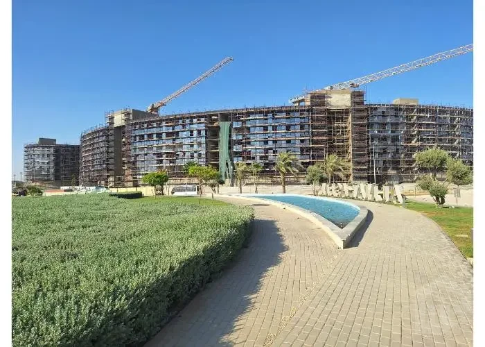 Fully Finished Apartment For Sale In Fifth Square