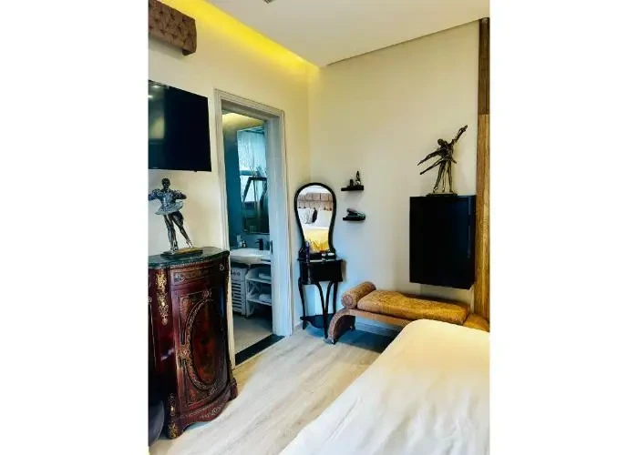 شقة فندقية مفروشة غرفة واحده للايجار في الجازي