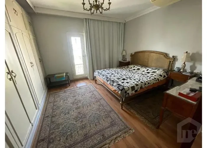 أي فيلا للبيع في التجمع الخامس