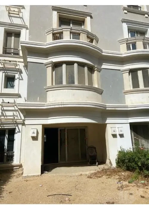 أي فيلا جاردن للبيع