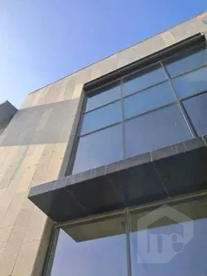 Office for sale in October