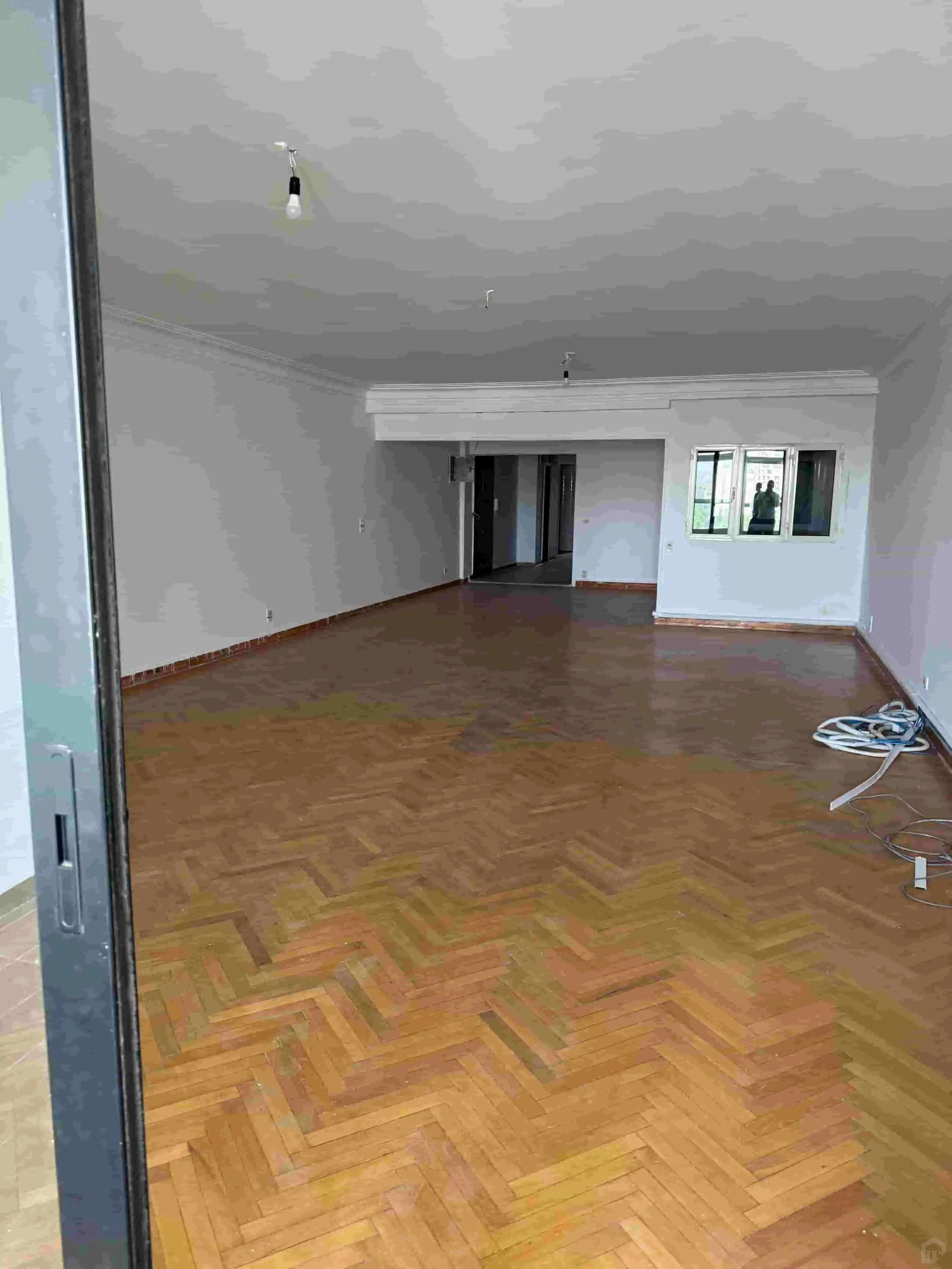 شقة أنيقة 245 متر بإطلالة النيل | الزمالك | تشطيب كامل | 4 غرف نوم