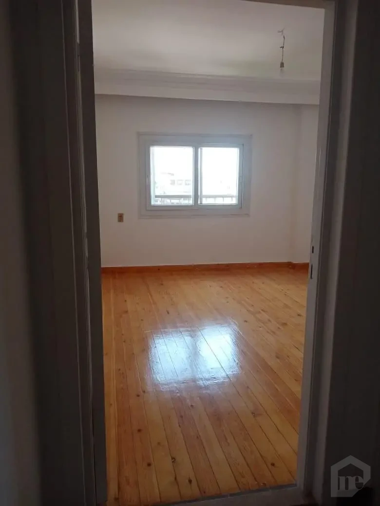 شقة راقية بإطلالة النيل للبيع | الزمالك | 4 غرف نوم | 245 متر | 20 مليون