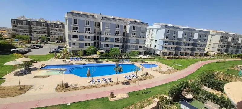 شقة فخمة للبيع - ماونتن فيو هايد بارك